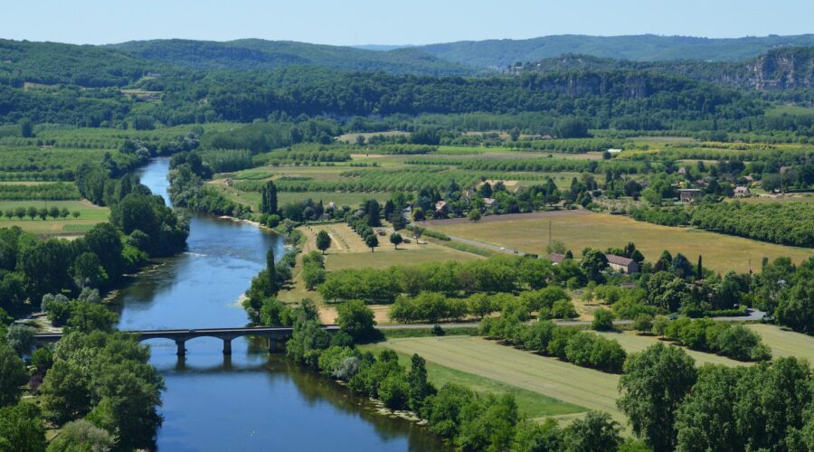 Découvrir le Périgord vert à vélo